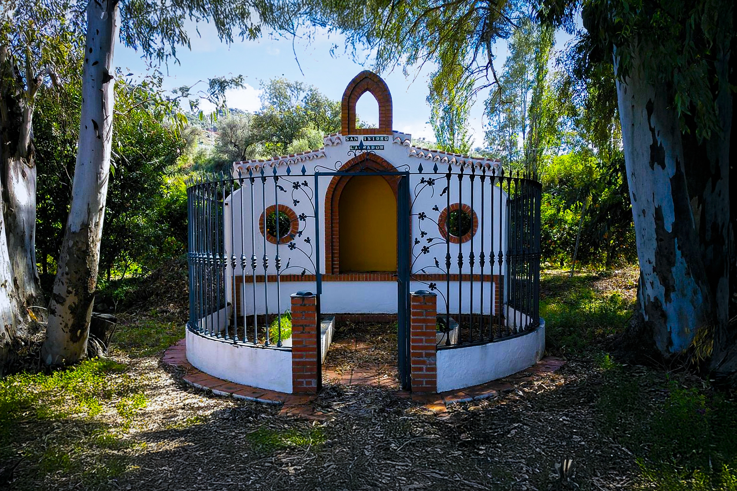 Ermita San Isidro - Guaro