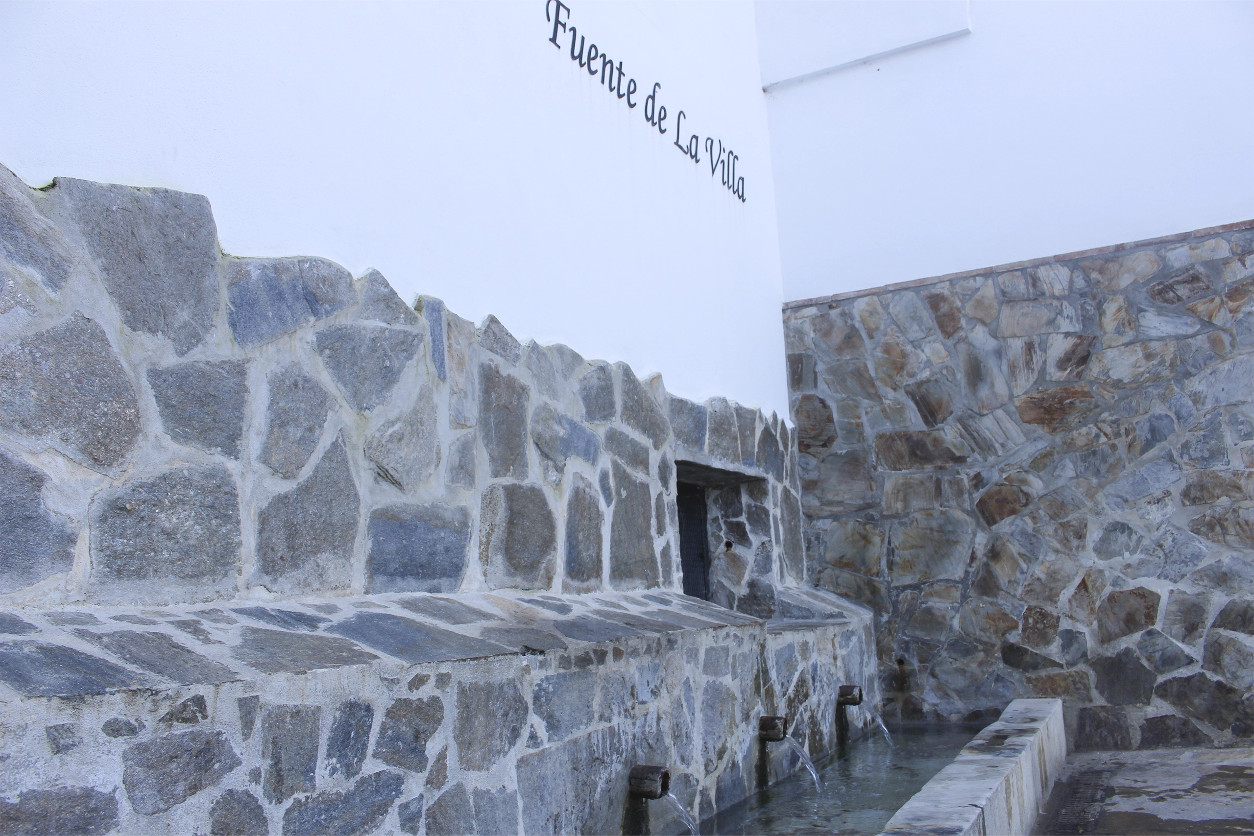 Fuente de la Villa Fuente de la Villa