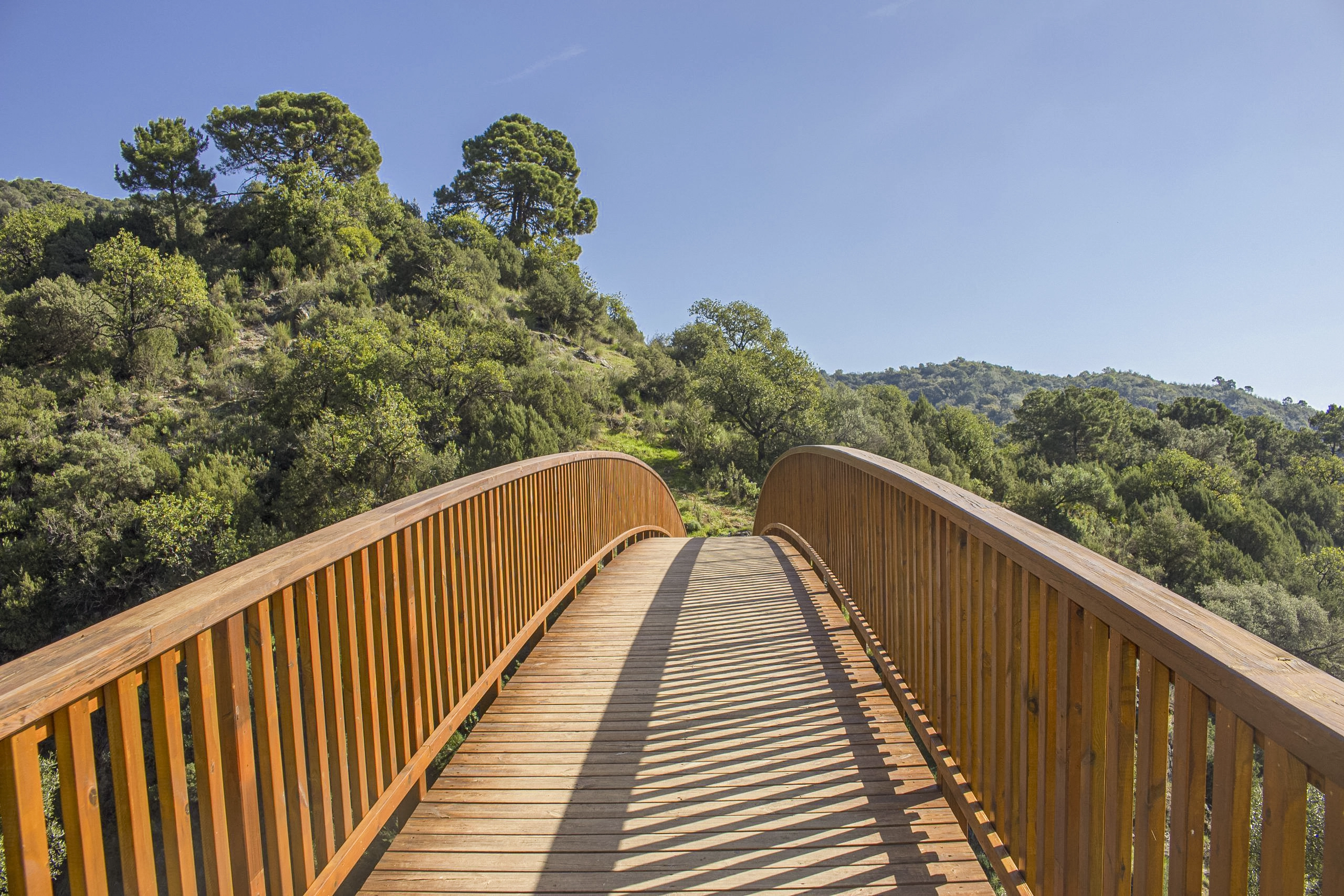 Puente Sendero Acequia del Guadalmina