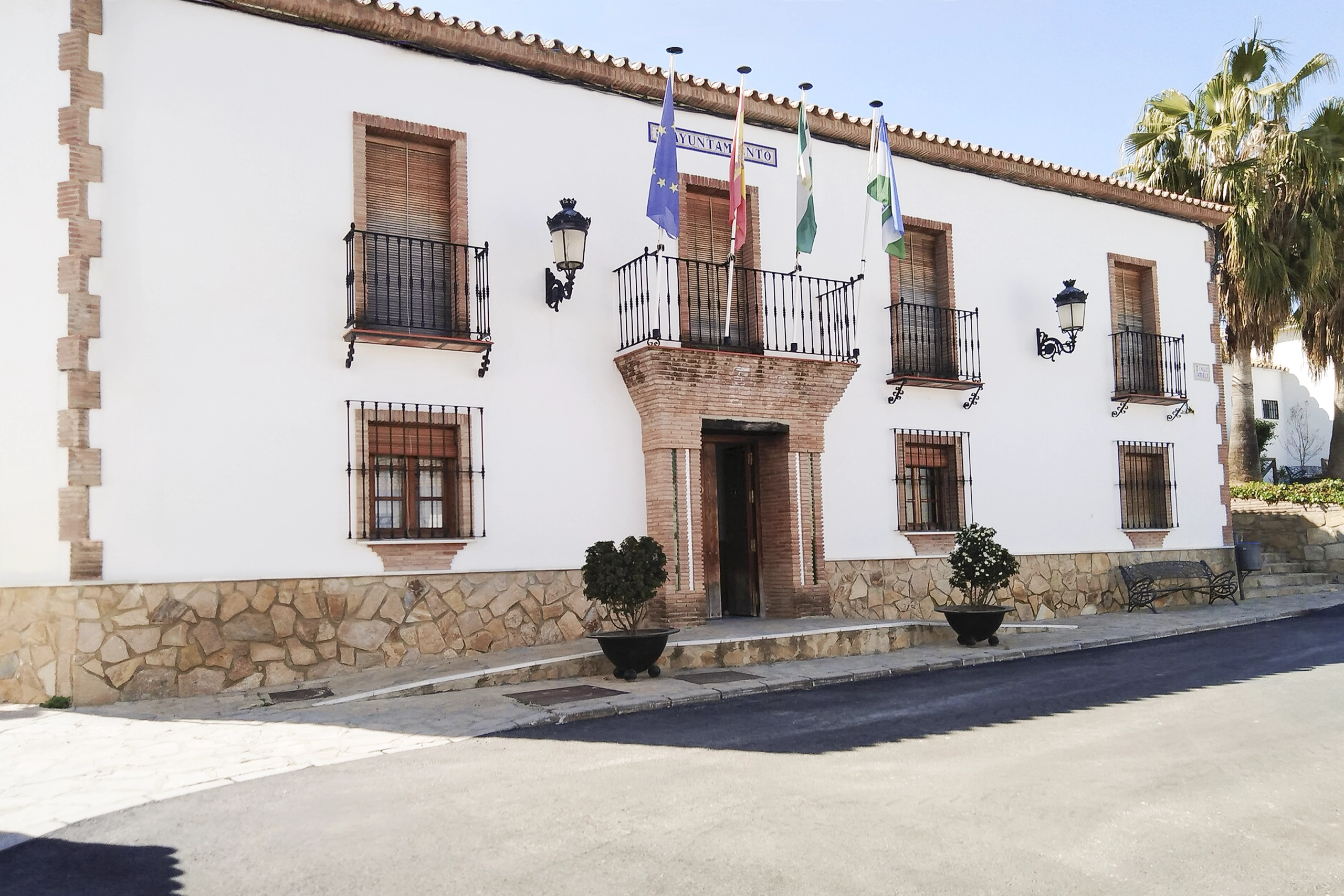 Casa Consistorial de Serrato