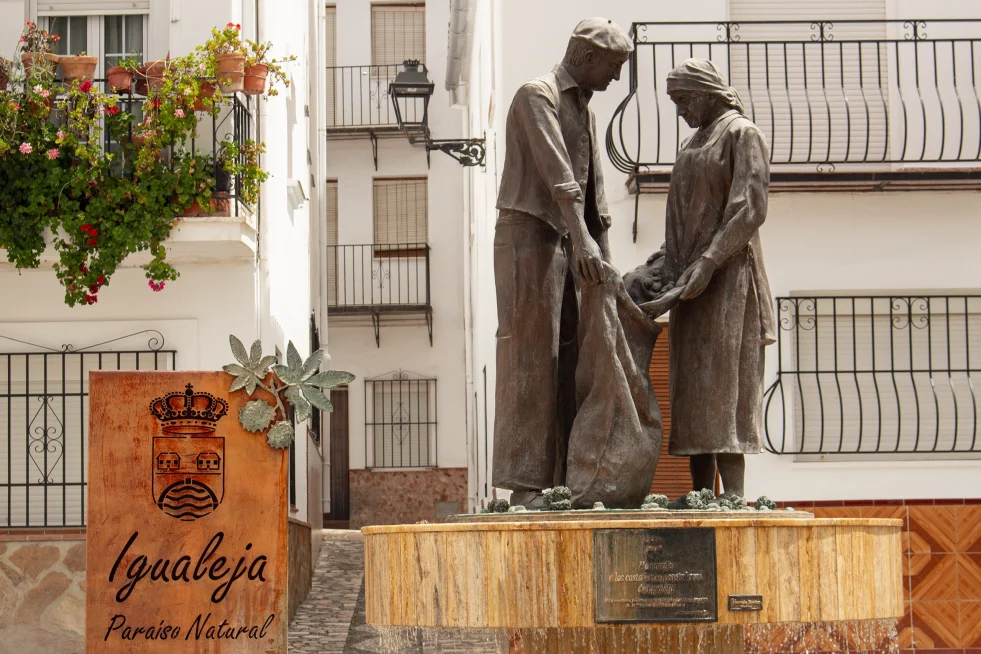Homenaje a los castañeros y castañeras de Igualeja