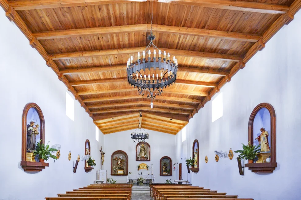Interior Iglesia San Miguel Arcángel