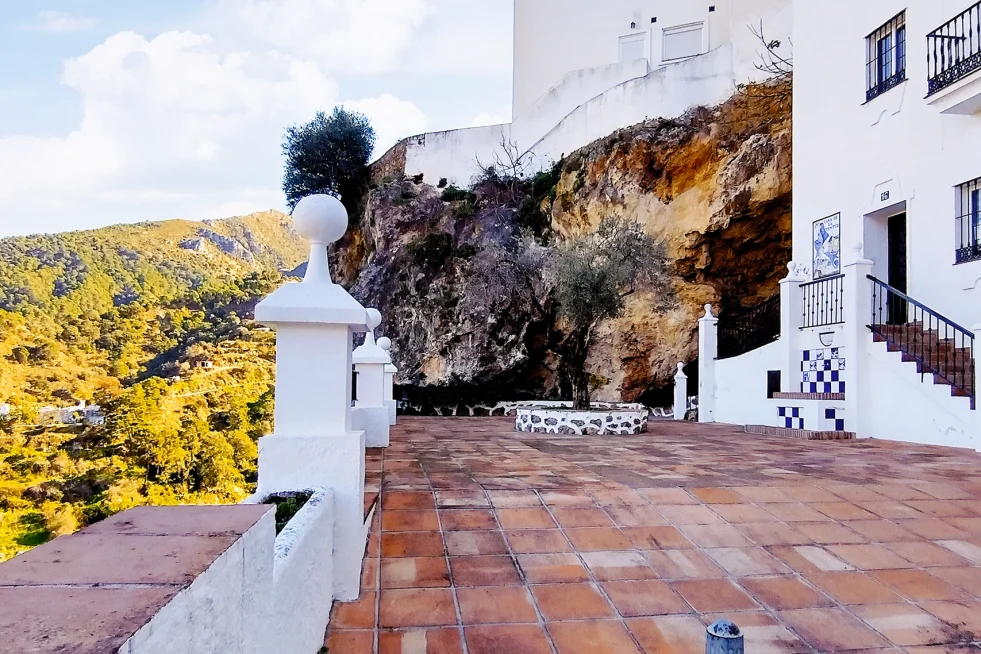 Mirador-Cueva Casa de Juventud