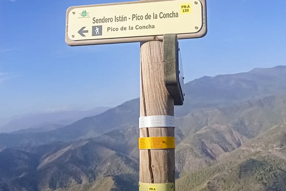 PR-A 135 Sendero Istán - Pico La Concha